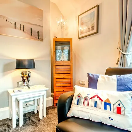 1 Bed In Filey 77710 Apartment *