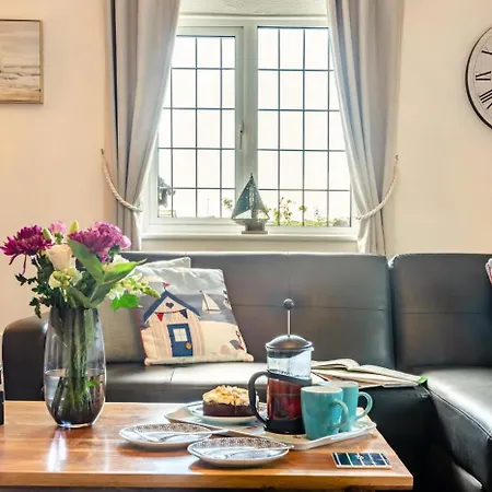 1 Bed In Filey Oc-77710 *